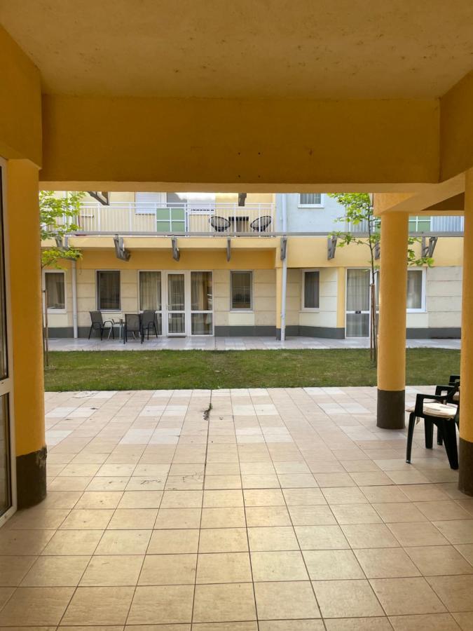 Franci Wellness Apartman Zalakaros Exterior foto